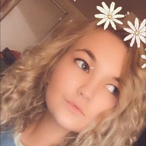 Meet your Posher, Britney